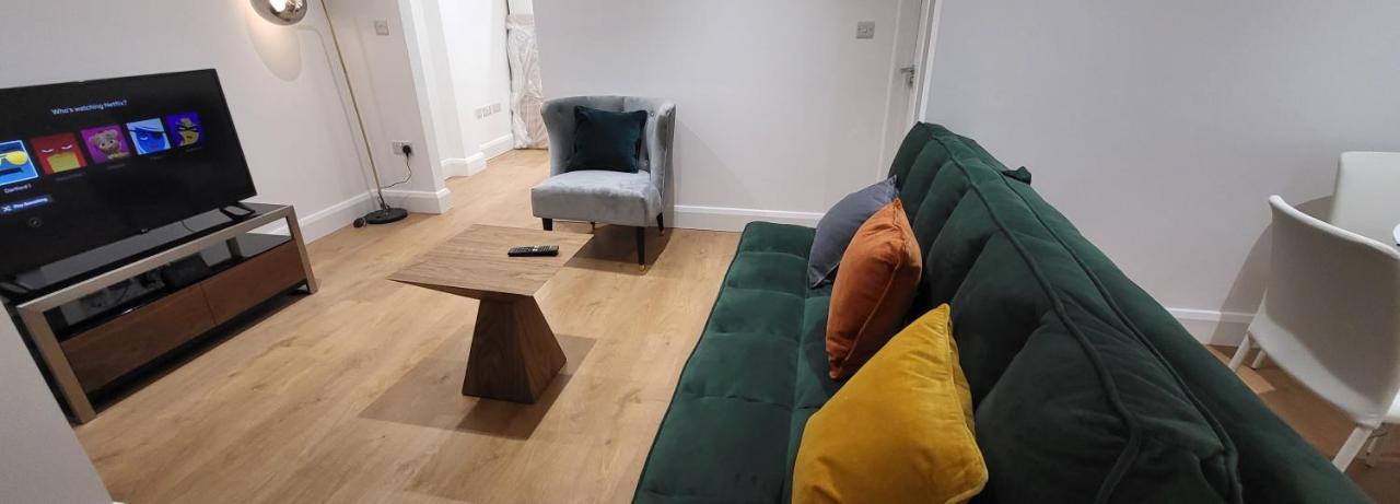 Garland Stylish Apartment 1 In Greater London Ngoại thất bức ảnh